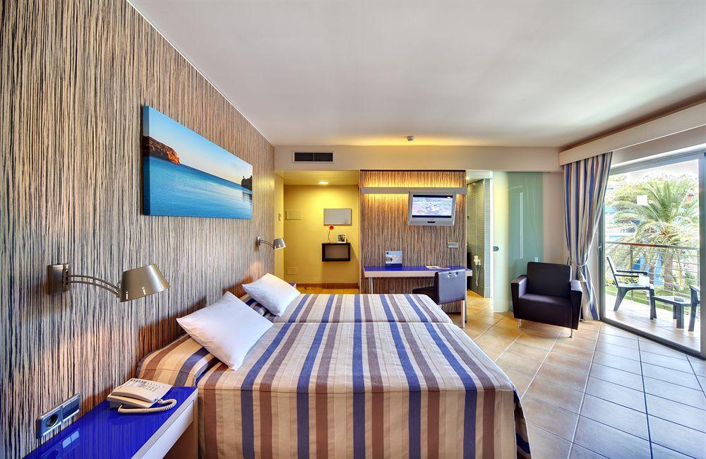 Occidental Menorca 4*