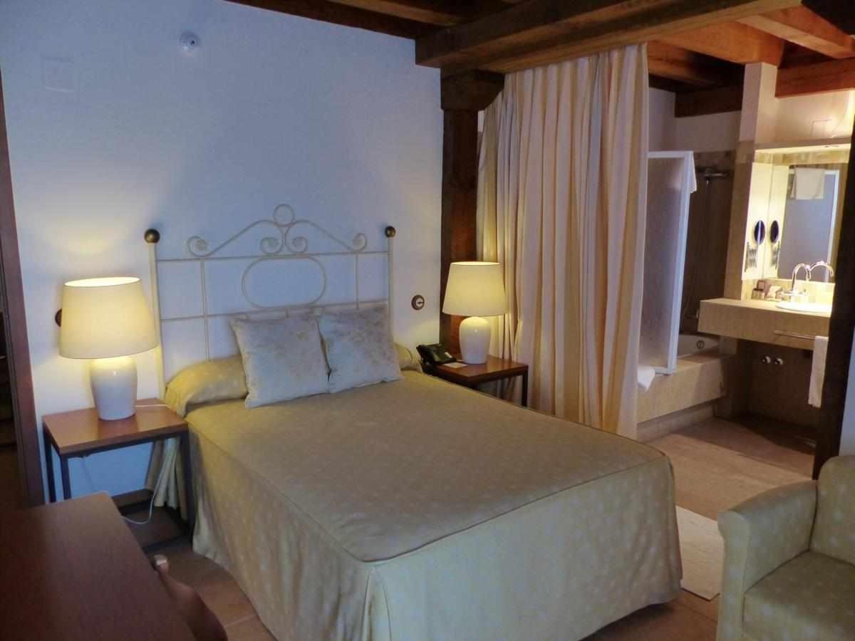 Del Arco Hotel 2*