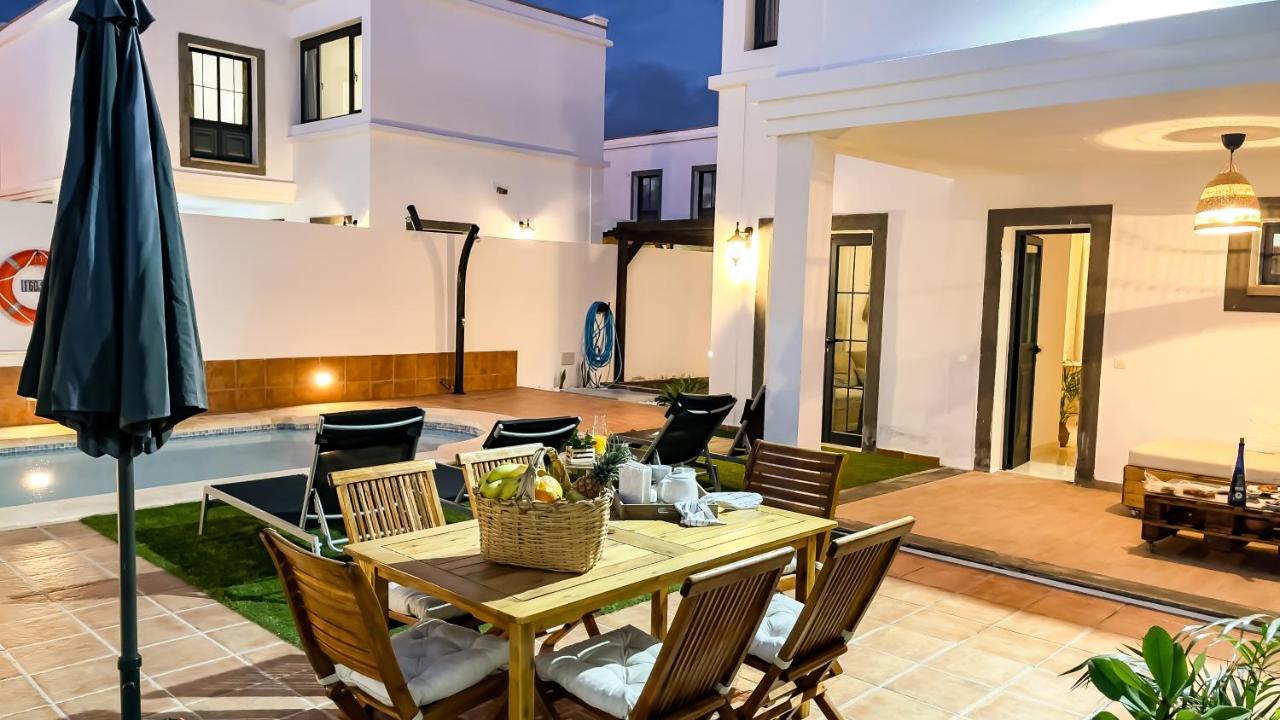 Vulcano Villa