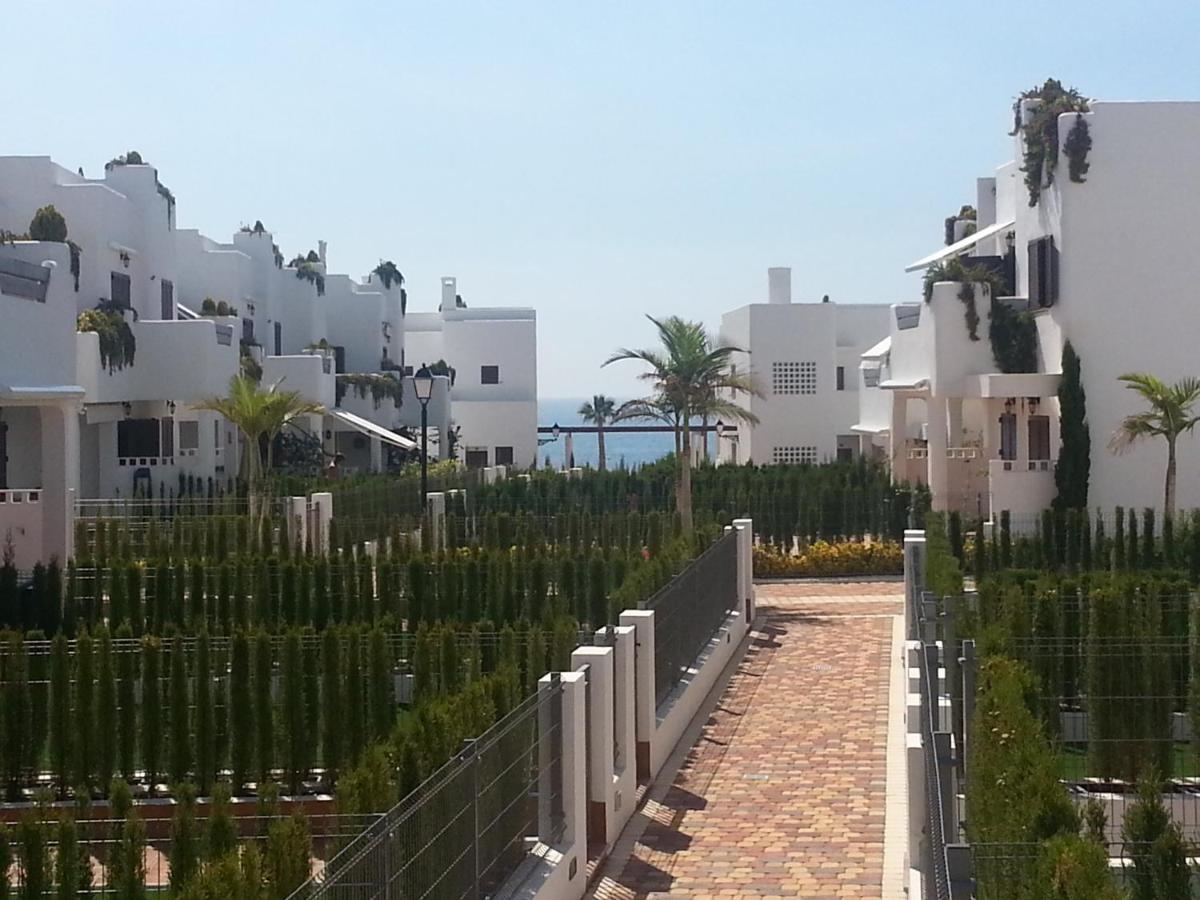 Apartamento Homes Of Spain, Mar De Pulpi Fase 1, Apartamento Primera Linea De Playa, Bajo Con Jardin Y Wifi San Juan de los Terreros