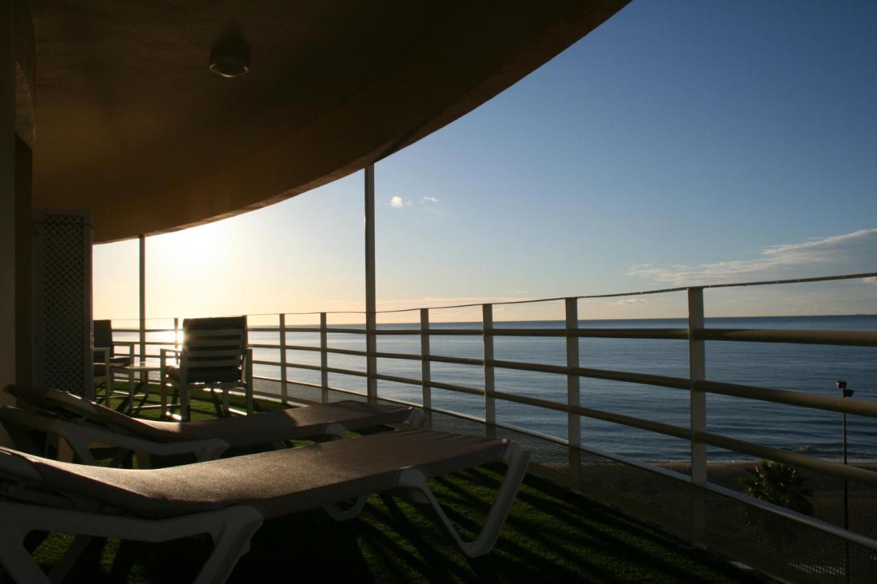 En Primera Linea/beachfront Apartment