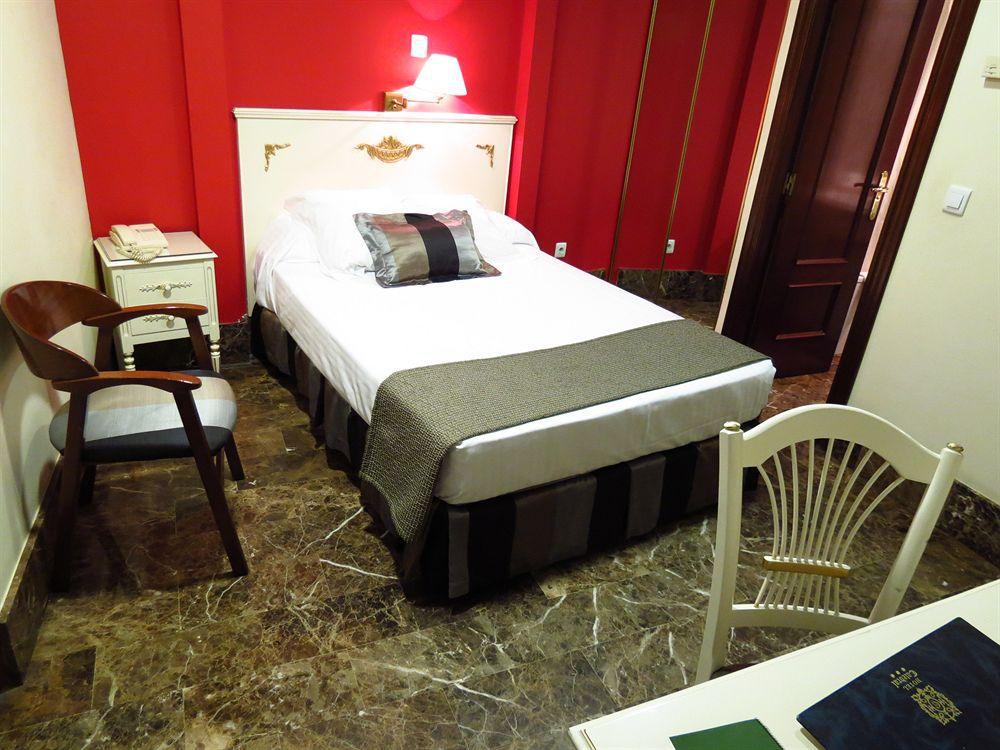 Hotel Boutique Catedral 3*