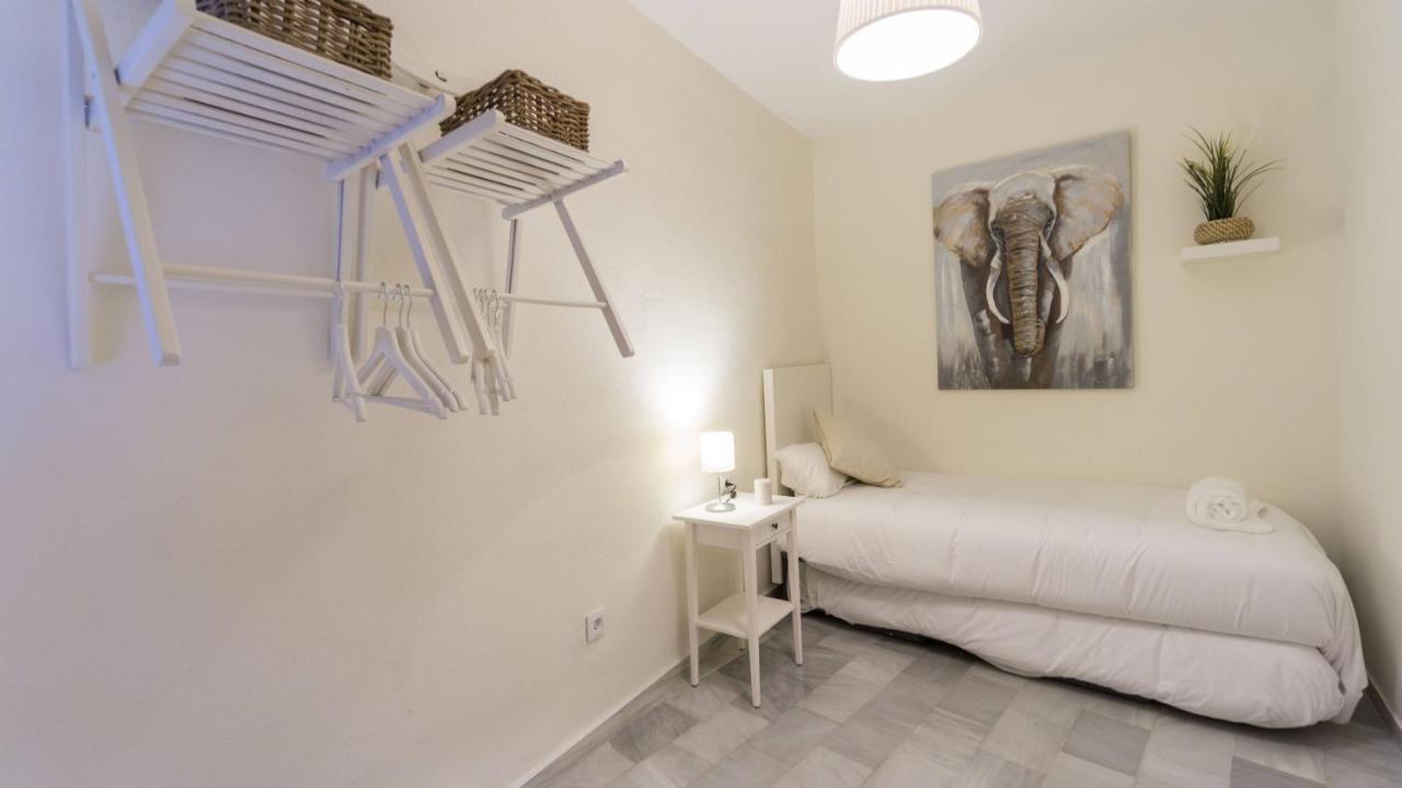Apartment Rentalsevilla Descubriendo Iglesias Seville
