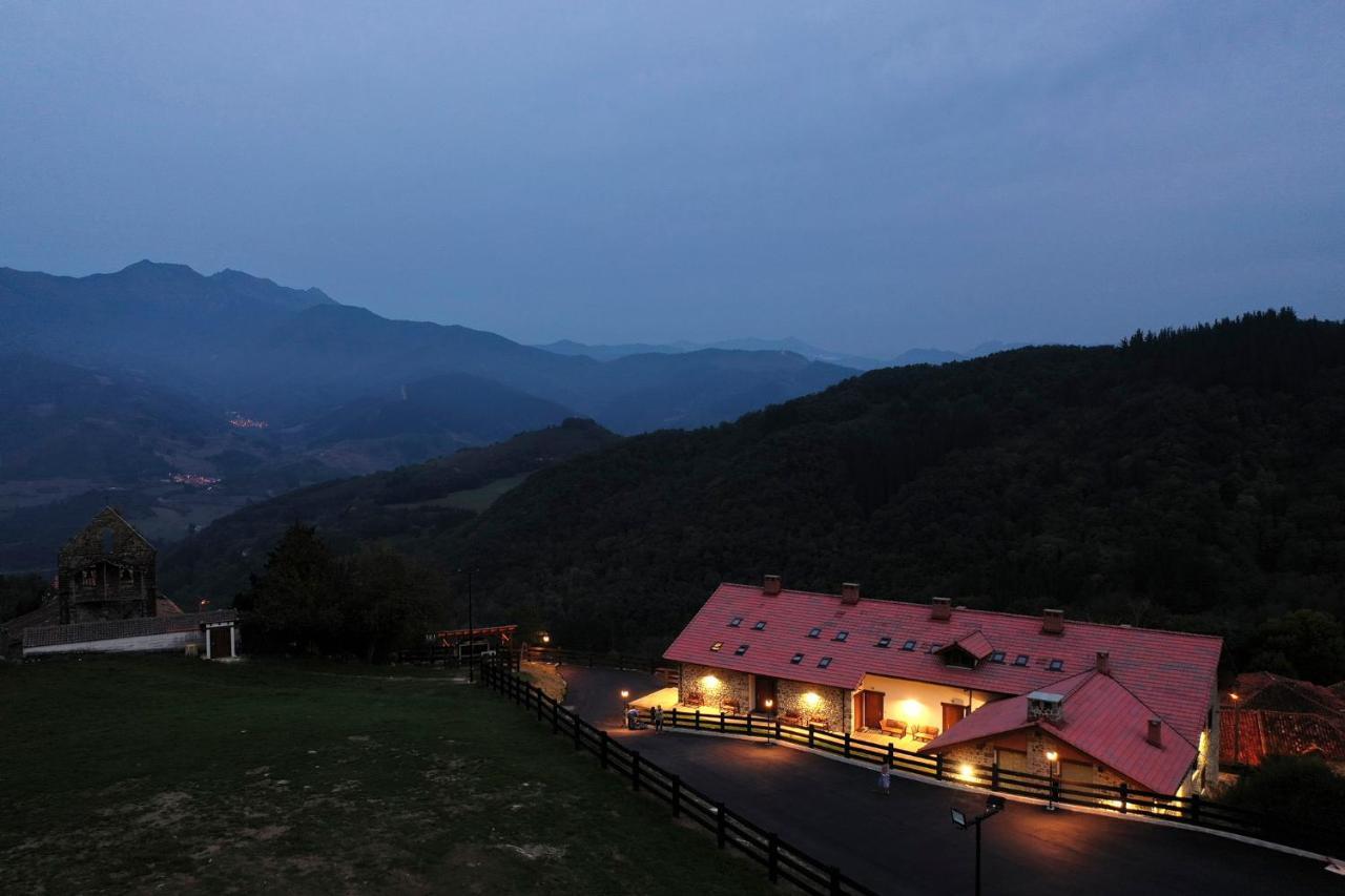 Picos De Europa Colio