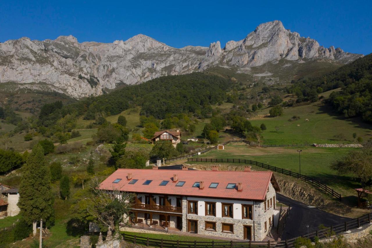 Picos De Europa Apartamento Colio