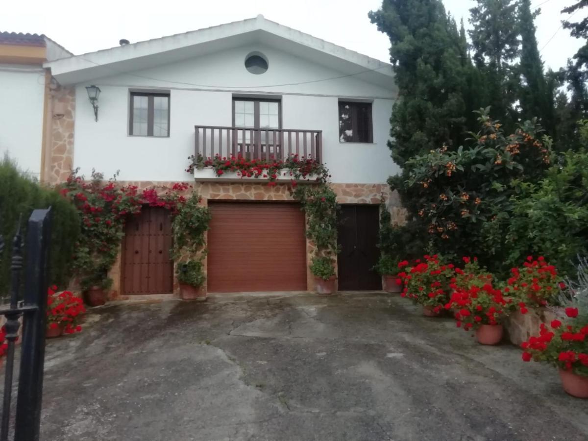 La Casona De * Valenzuela