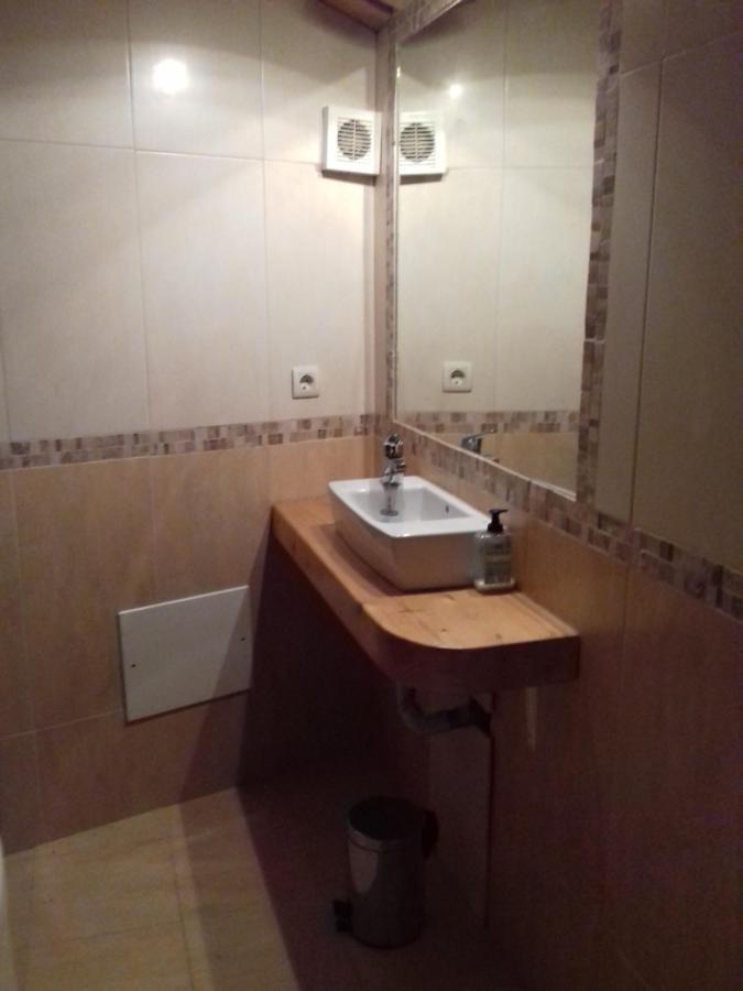 Holiday home Turisticas: Pto De Compostela Catasueiro