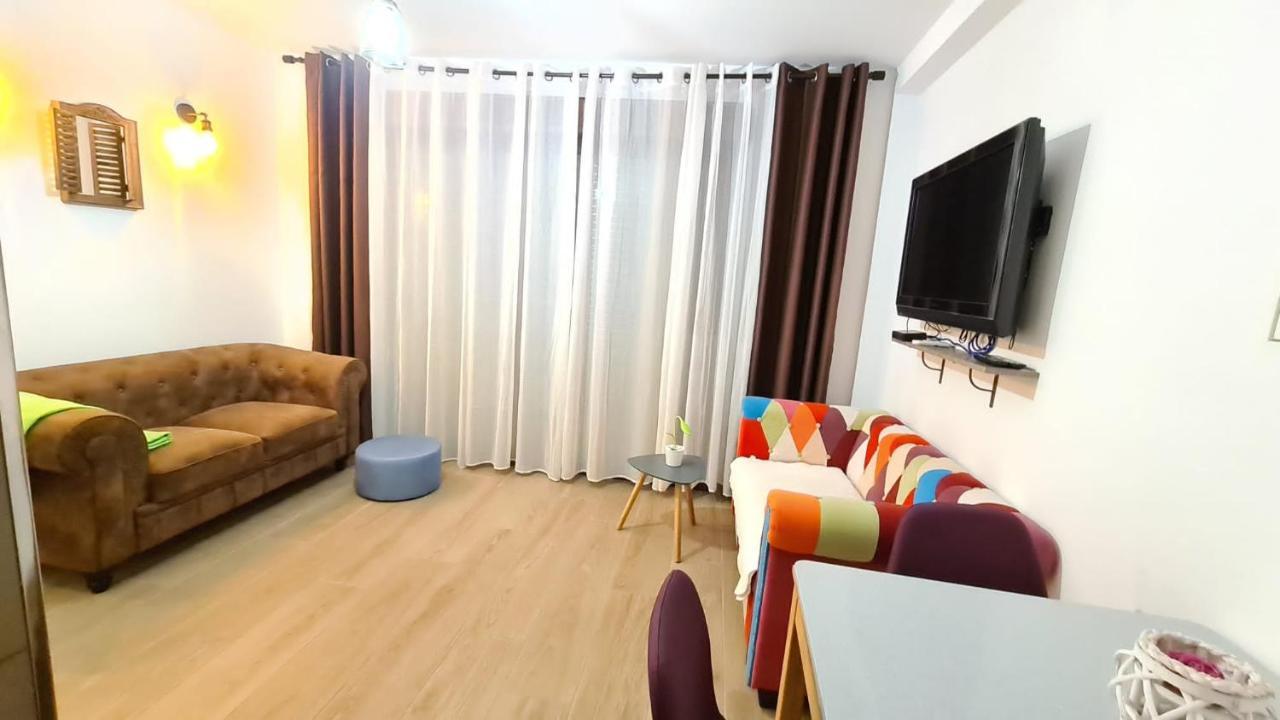 Captivating 2-bed In Aguadulce * Aguadulce (Almeria)