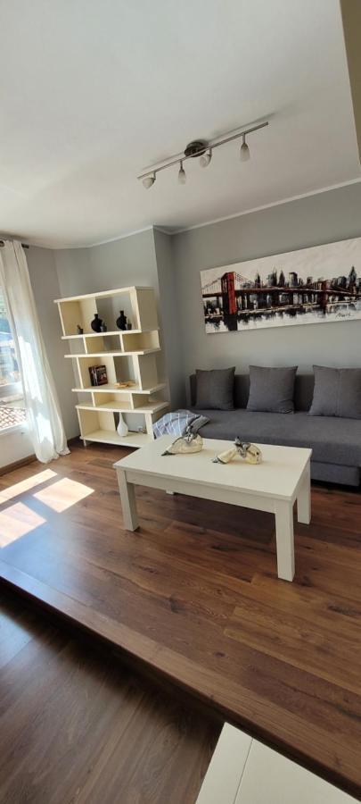 Apartment Alma Vut1994 As