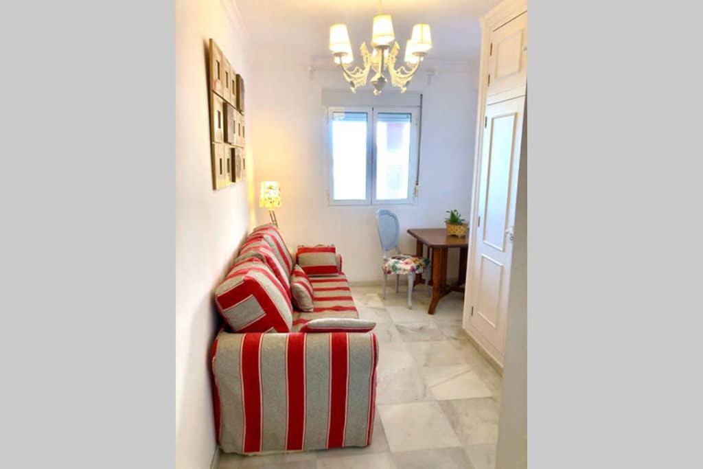 GATU Ensueño de Cádiz dúplex de 4 dormitorios, 2 baños y wifi