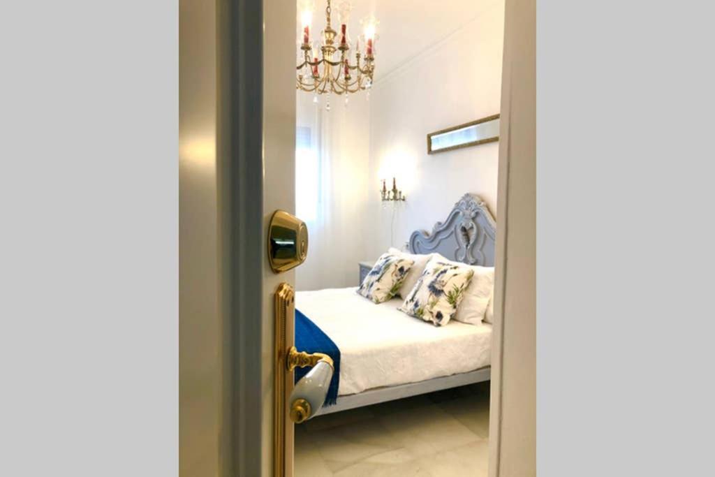 GATU Ensueño de Cádiz dúplex de 4 dormitorios, 2 baños y wifi * Cádiz