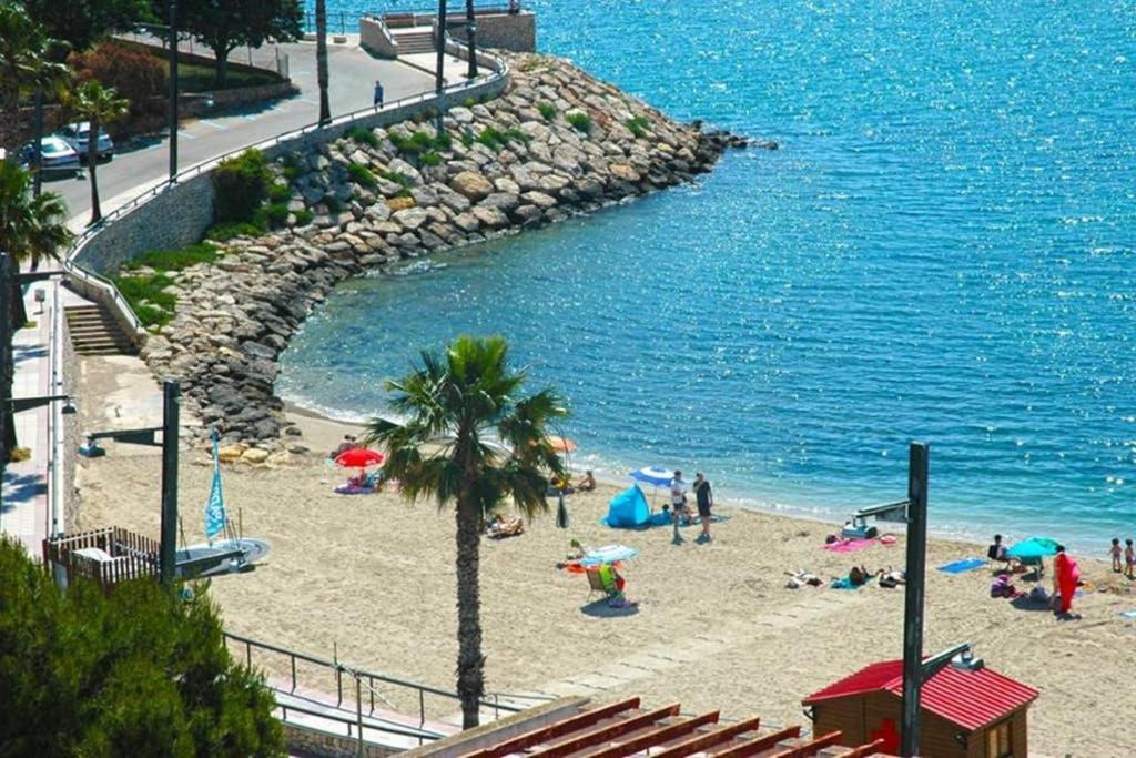 Apartamento Junto Al Mar - By The Sea Apartment *