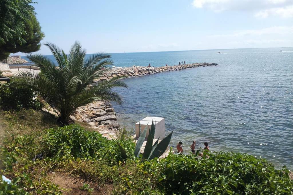 Apartamento Junto Al Mar - By The Sea Apartment