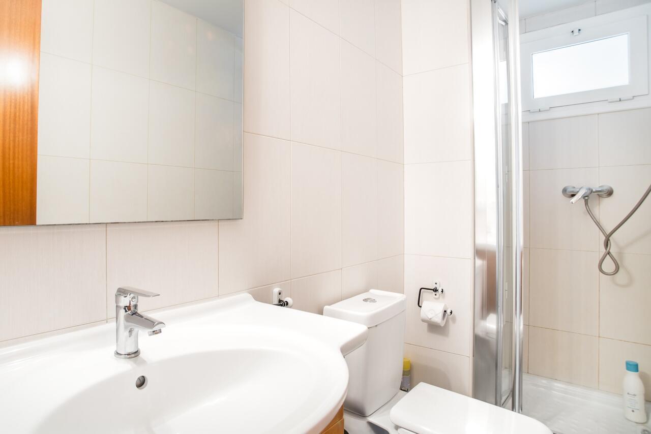 Cozy With Splashes Of Color L'Hospitalet de Llobregat