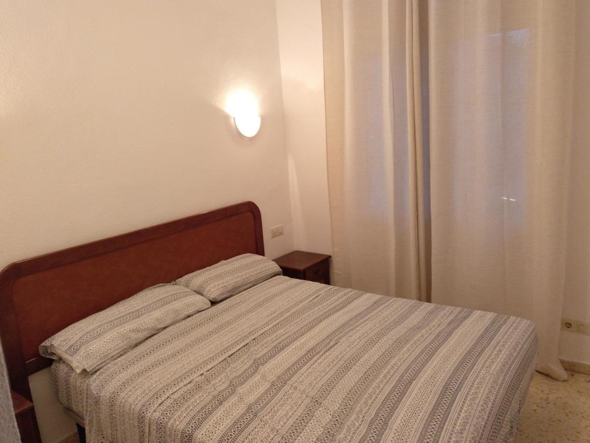 Rey-piscina Apartment