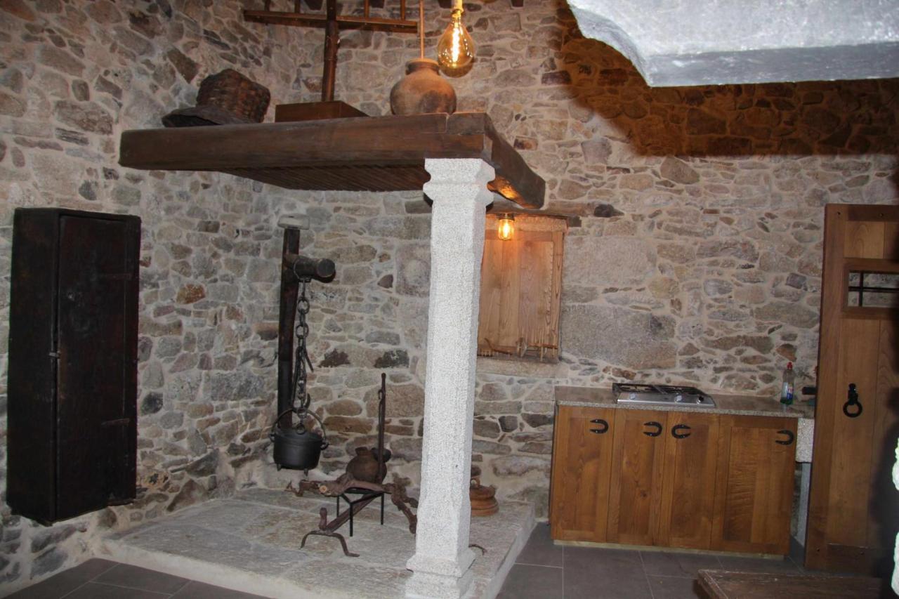 Apartment O Muino Casa Ferrador Ribeira Sacra Barantes