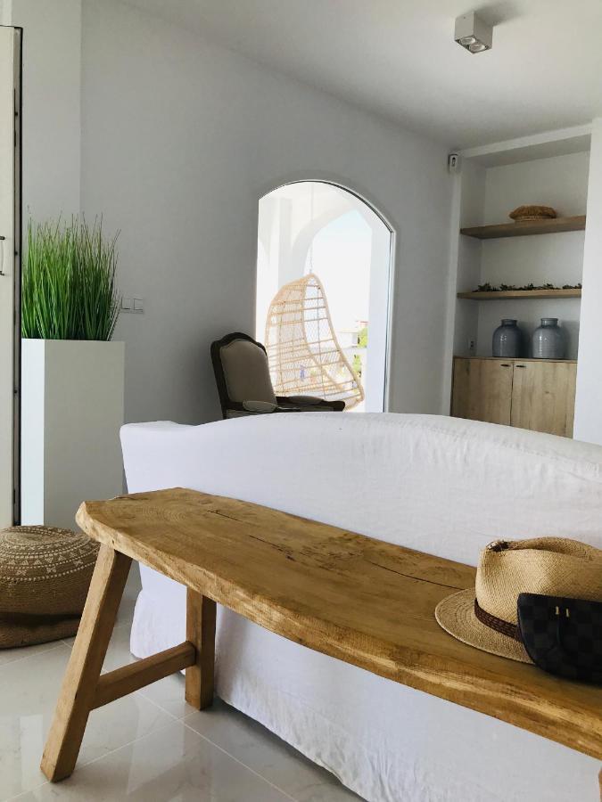 Frontline Villa, Five Star Deluxe Villa *