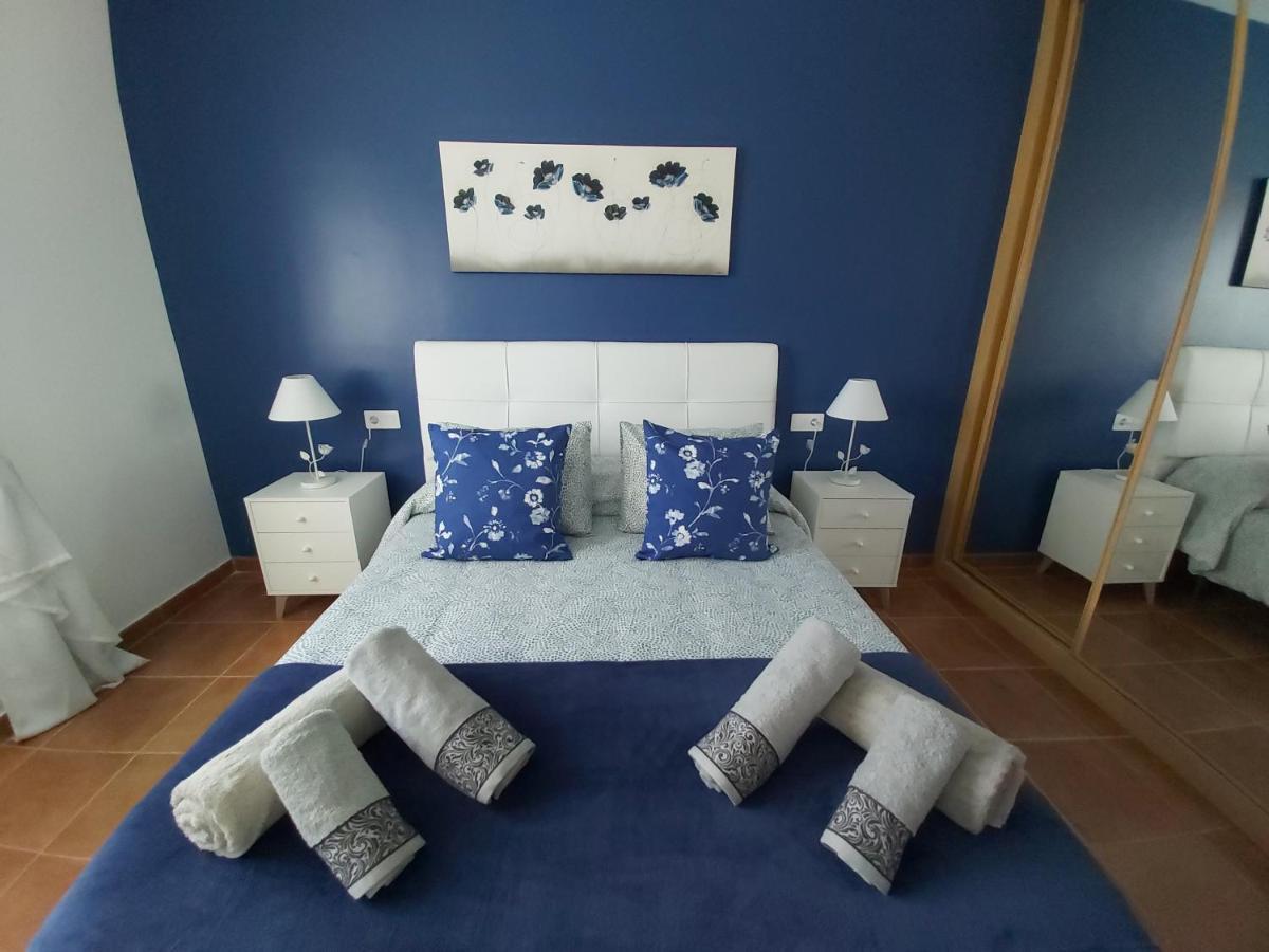 Thais, Private Heated Pool, Ideal For Your Holidays In Villa Caleta de Fuste