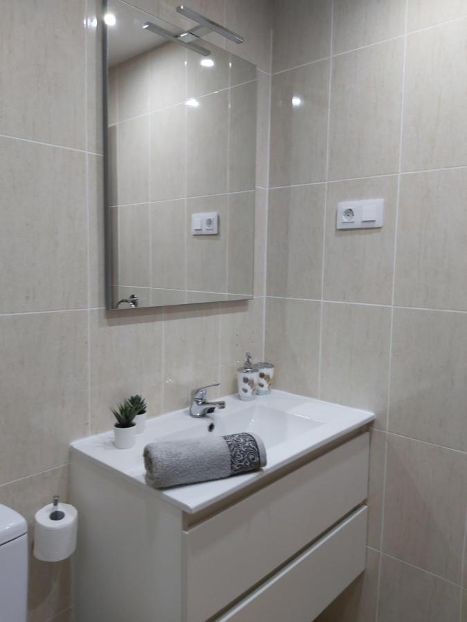 Thais, Private Heated Pool, Ideal For Your Holidays In Villa
