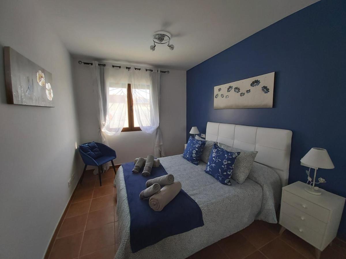 Thais, Private Heated Pool, Ideal For Your Holidays In