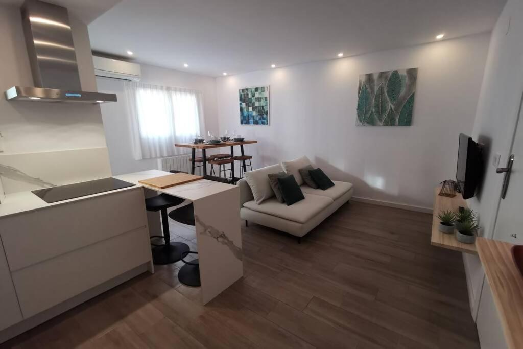 Dream - Renovated - Moraria Center *