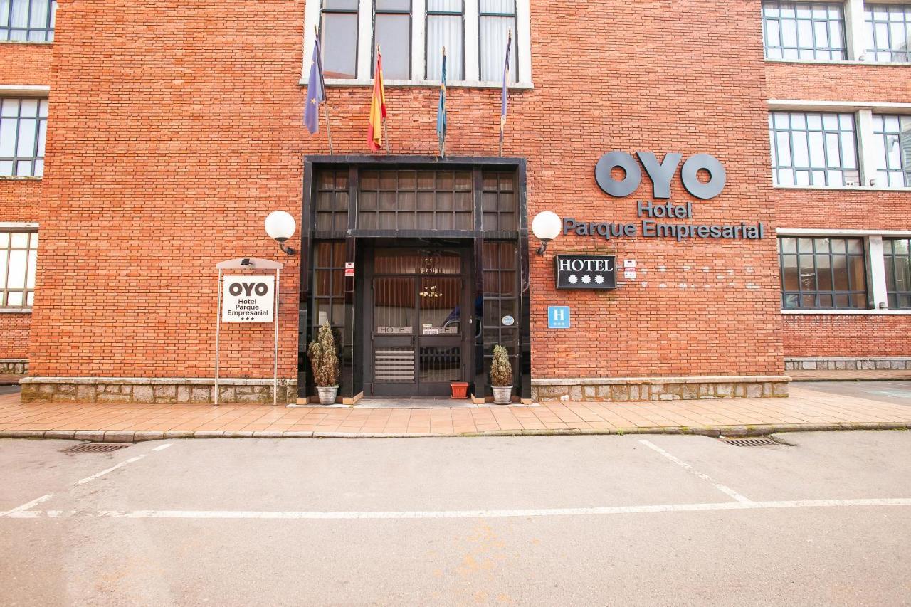 Oyo Parque Empresarial Hotel