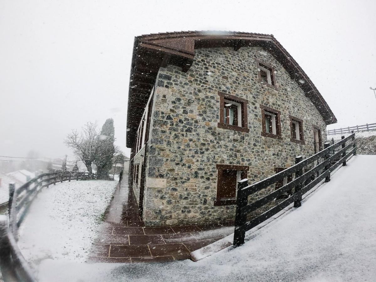 Picos De Europa * Colio