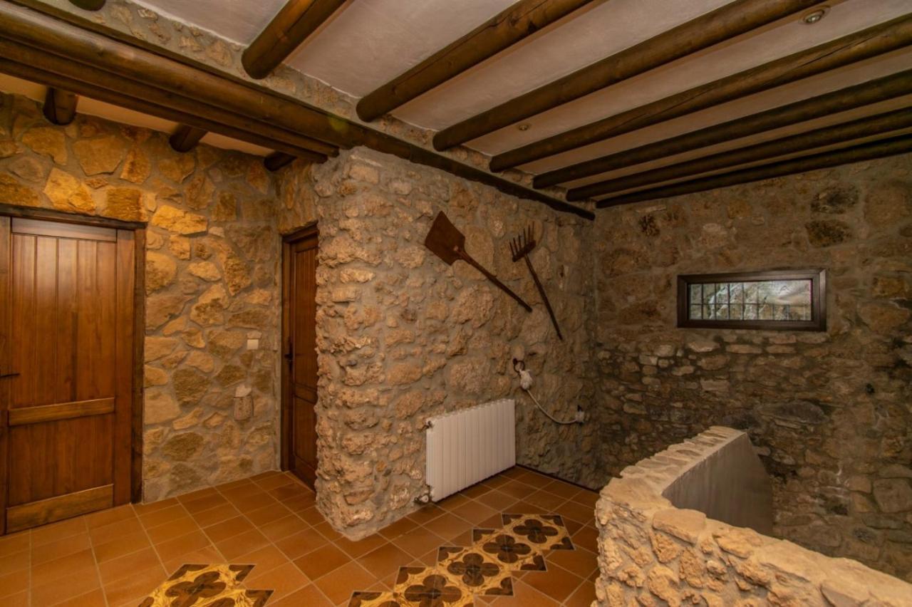 Cortijo Pesquera Algarinejo