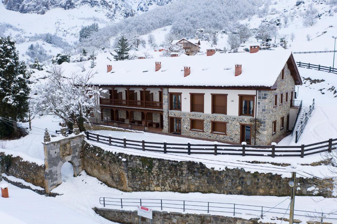 Picos De Europa Apartamento Colio