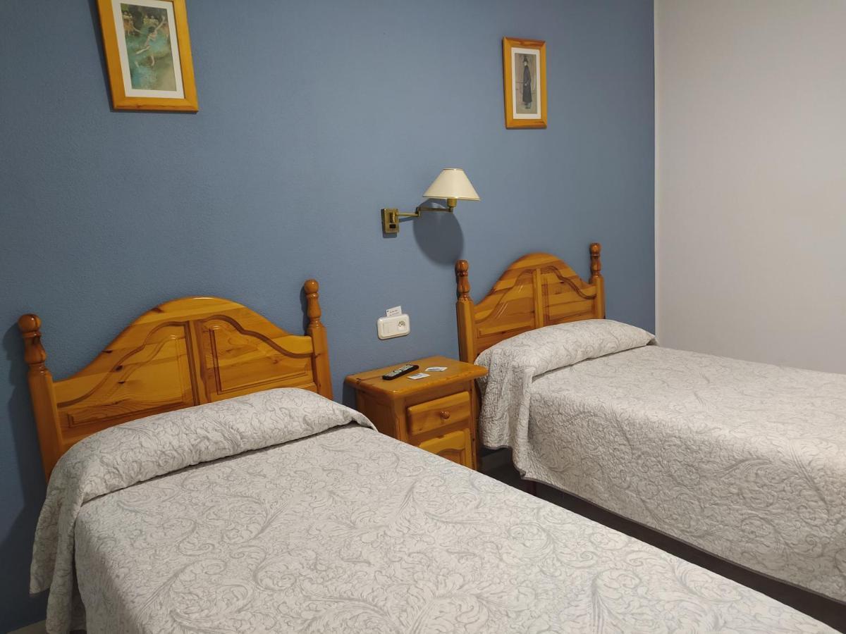 La Otra Casa 2*