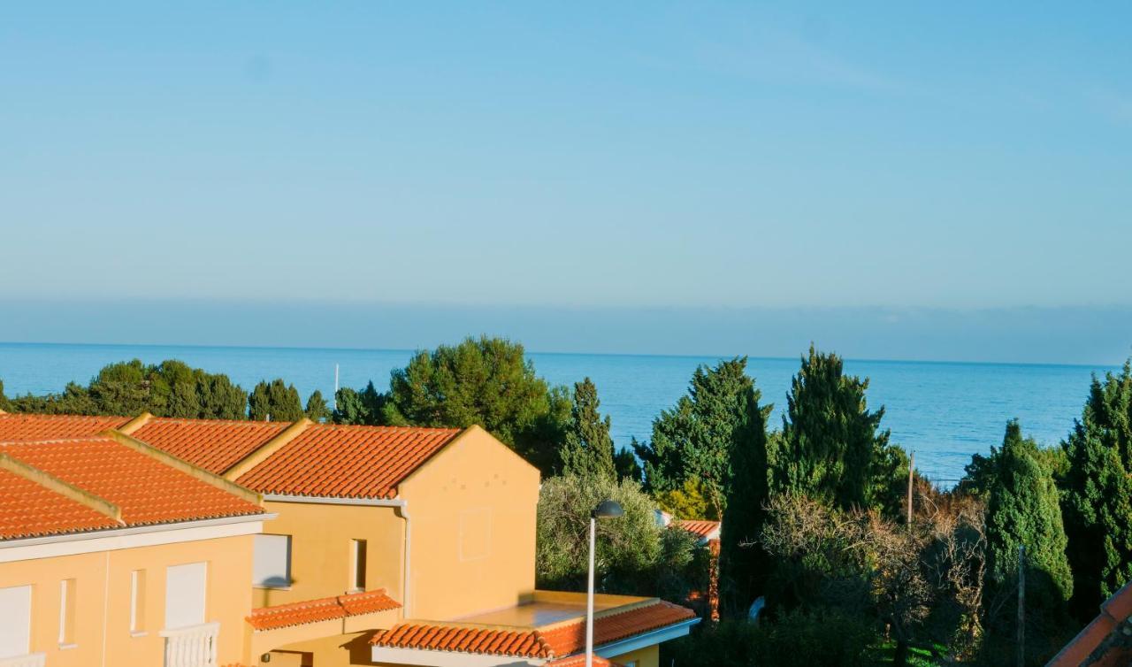 Playa Romana Kione Apartment *