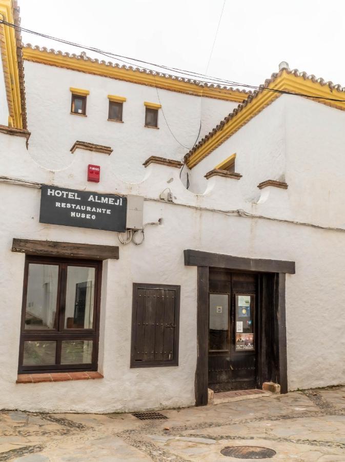 Hotel Almejí 2*
