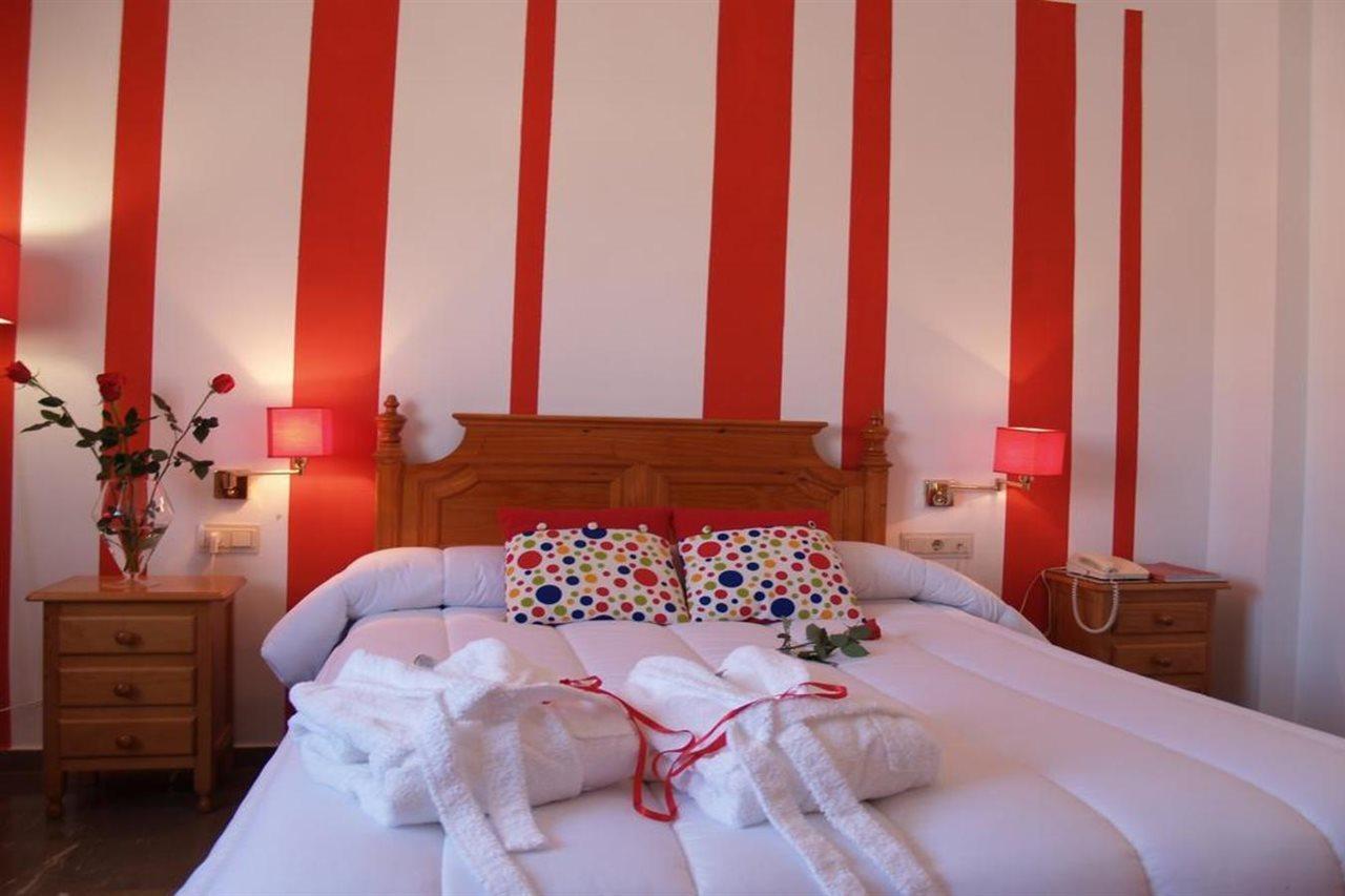 Hotel De 2*