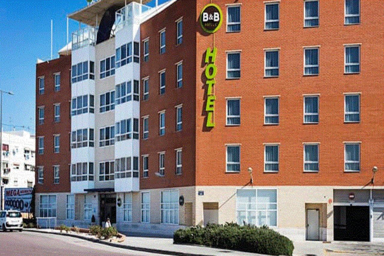 Ciudad De Ciencias Hotel