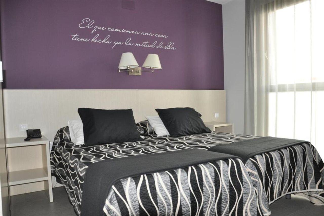 Hm Hotel Alfaro