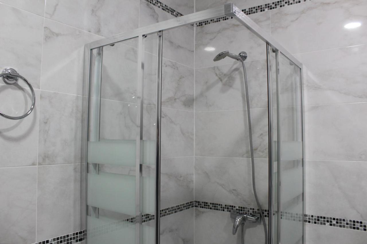 Insidehome Catedral- Privadas En El Centro Con Cocina Compartida Pensión