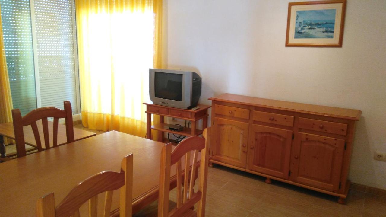Bertur Voramar *