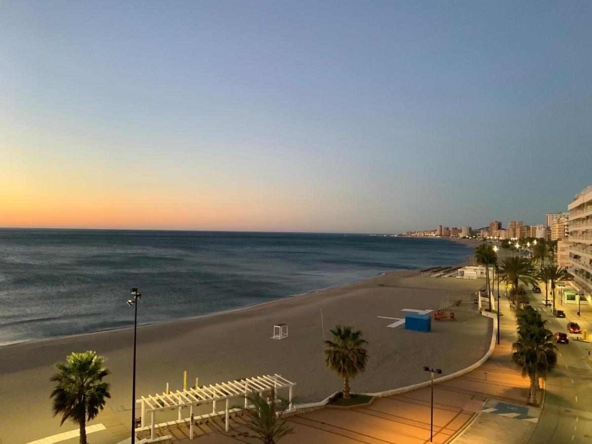En Primera Linea/beachfront Apartment