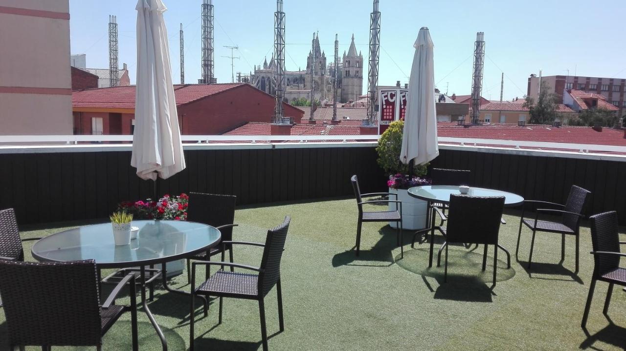 Hotel Fc Infantas De Leon