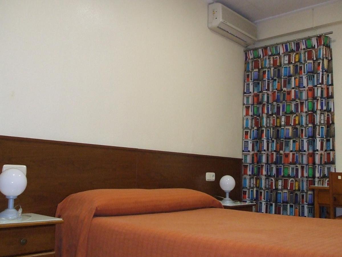 Guest house Casa Juan 2*