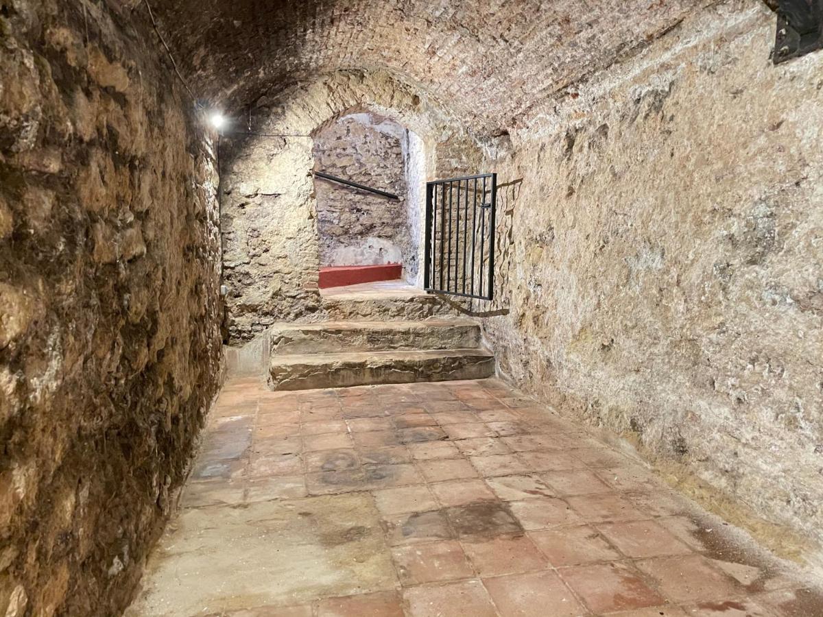 Centro Del Vino Tandal Apartment *