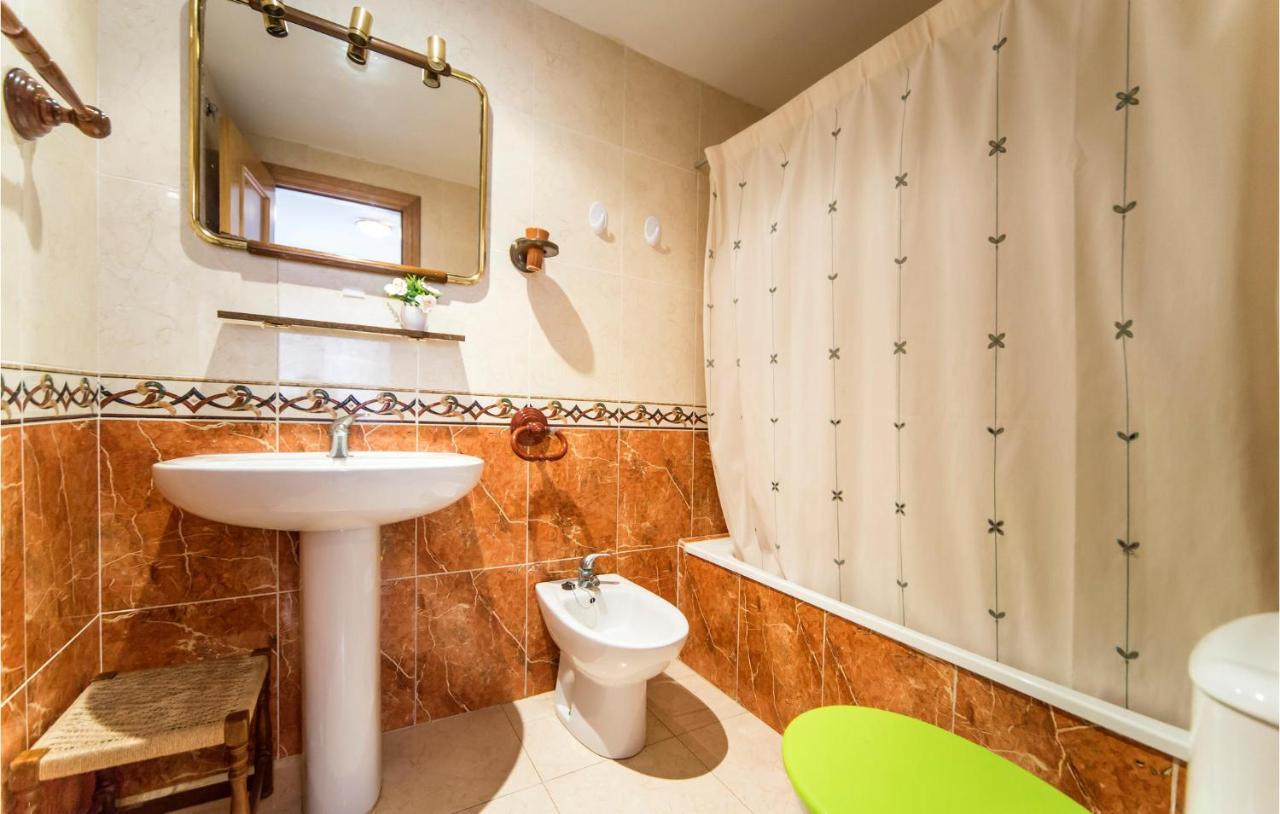 2 Bedroom Gorgeous In Oropesa Oropesa del Mar