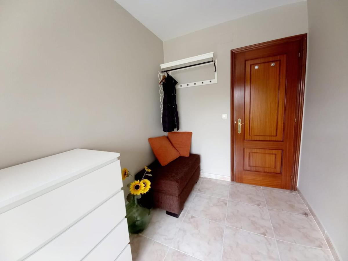 Apartment Piso Completo En Camino Ingles - Sigueeiro, *