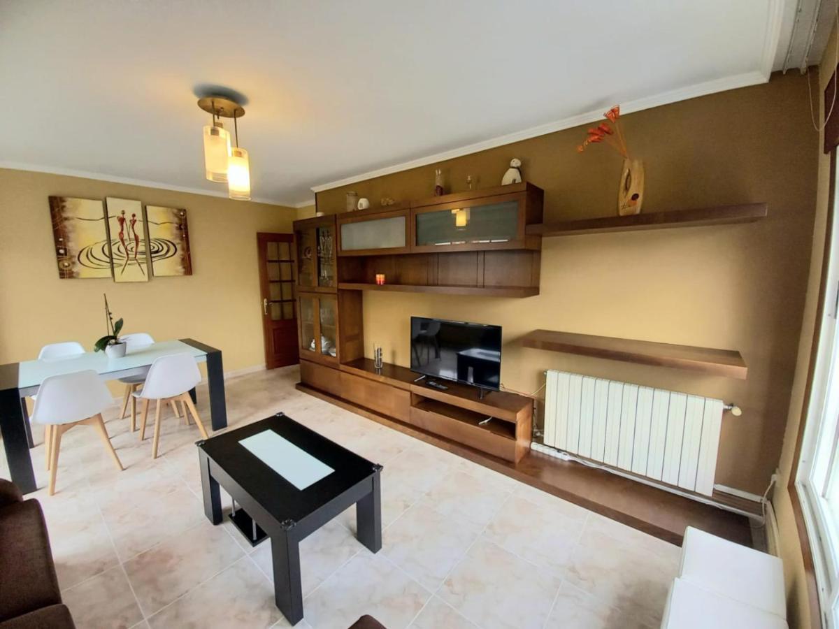 Apartment Piso Completo En Camino Ingles - Sigueeiro, *