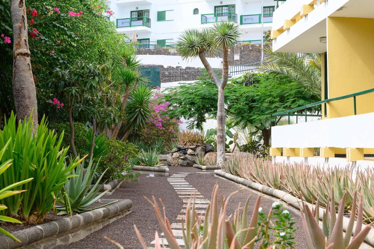 Apartment Caroni *