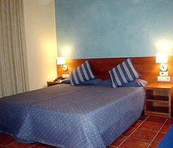 Picasso Hotel 2*