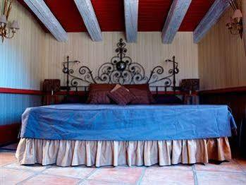 Rural Castillo De 5*