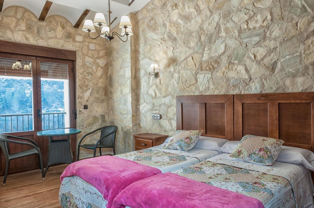 5 Estrellas, Rio Tranquilo 2 Casa rural Alcala del Jucar