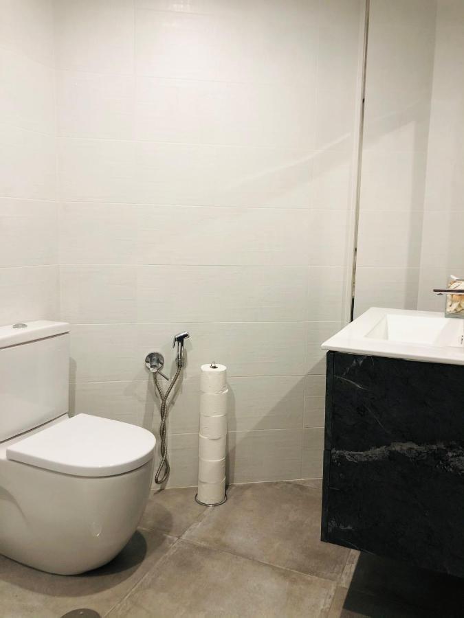 Llimera Apartment *