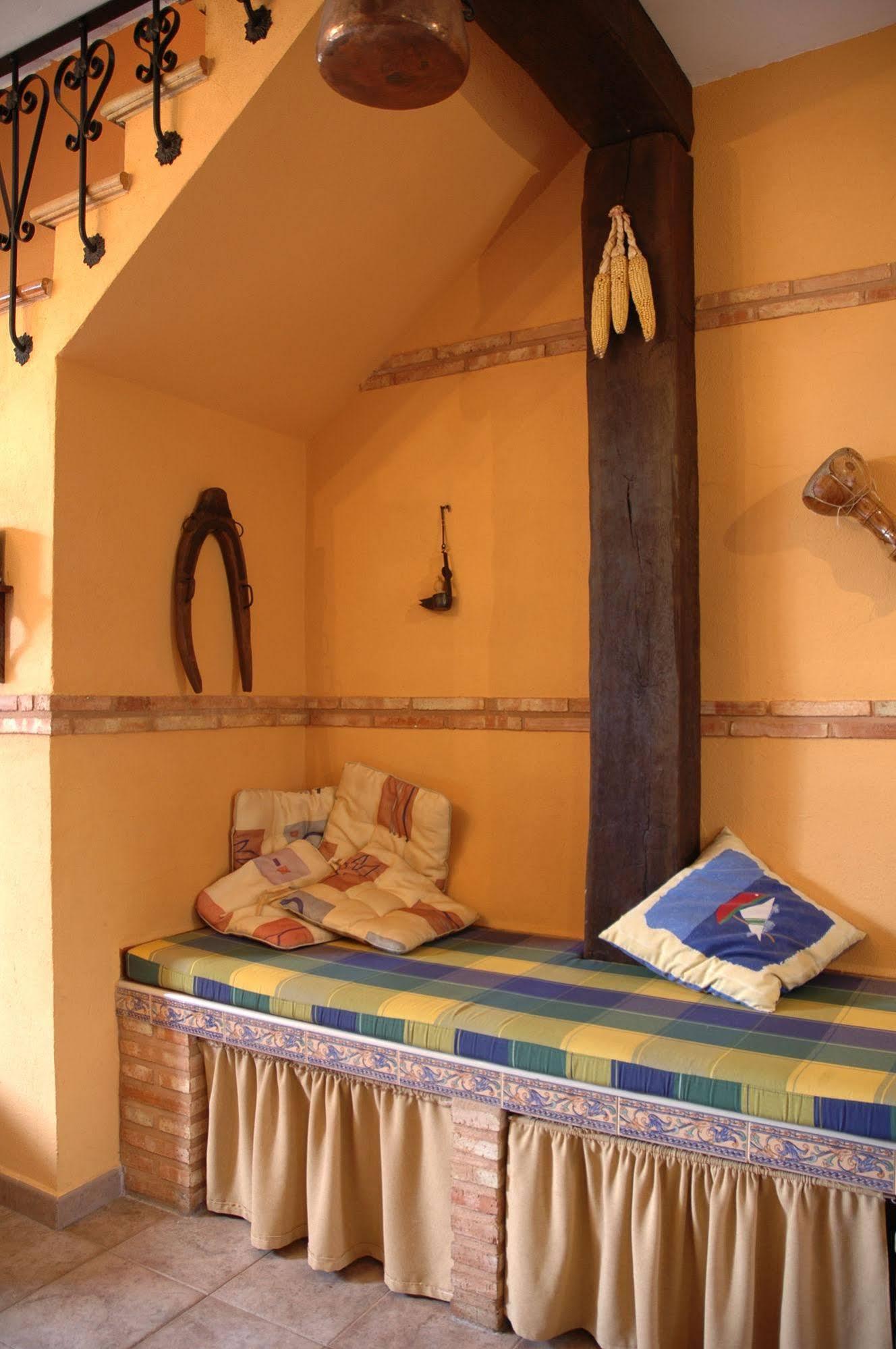 Casa rural De Estilo Rustico Con *